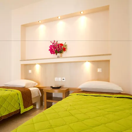 Galaxy Hotel Mylopotas