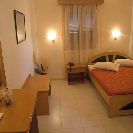 Hotel Galaxy Mylopotas