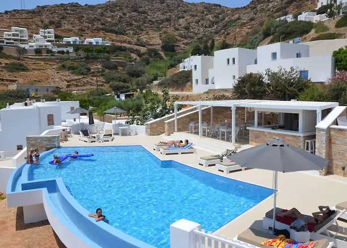 Ξενοδοχείο Galaxy *