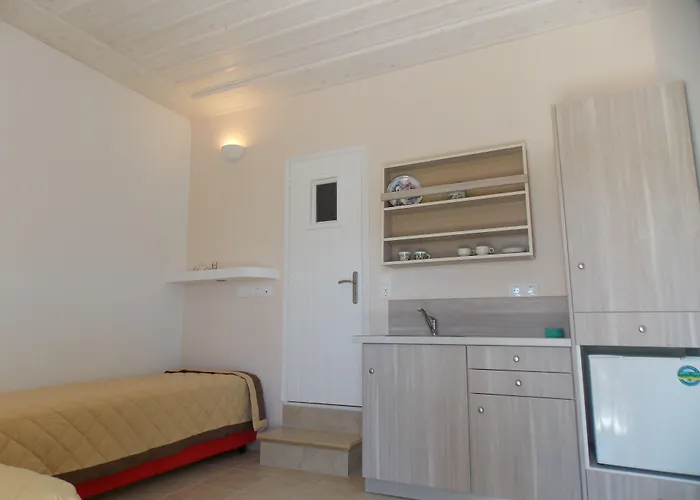 Ξενοδοχείο Galaxy *