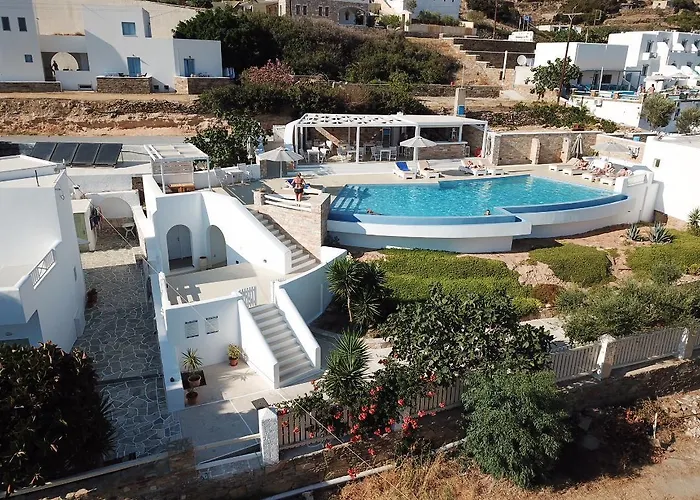 Ξενοδοχείο Galaxy *